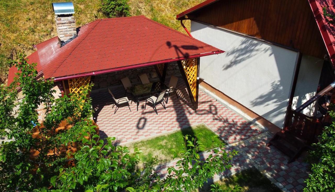 Casa De Vacanta Chesa Borsec Exterior foto